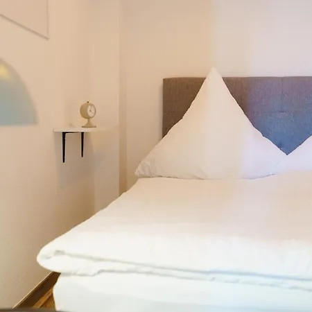 Helles Im Zentrum アパート