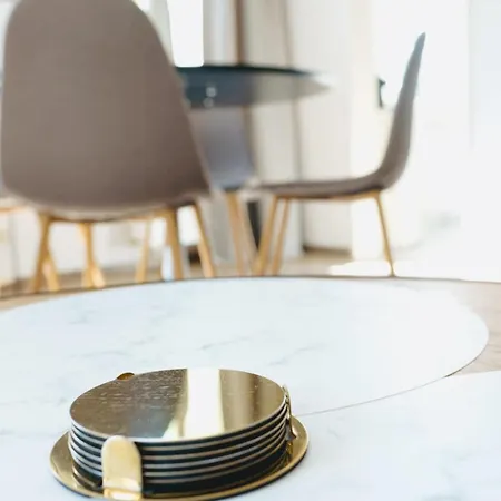 Helles Im Zentrum Appartamento