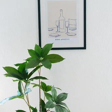 Helles Im Zentrum Appartamento